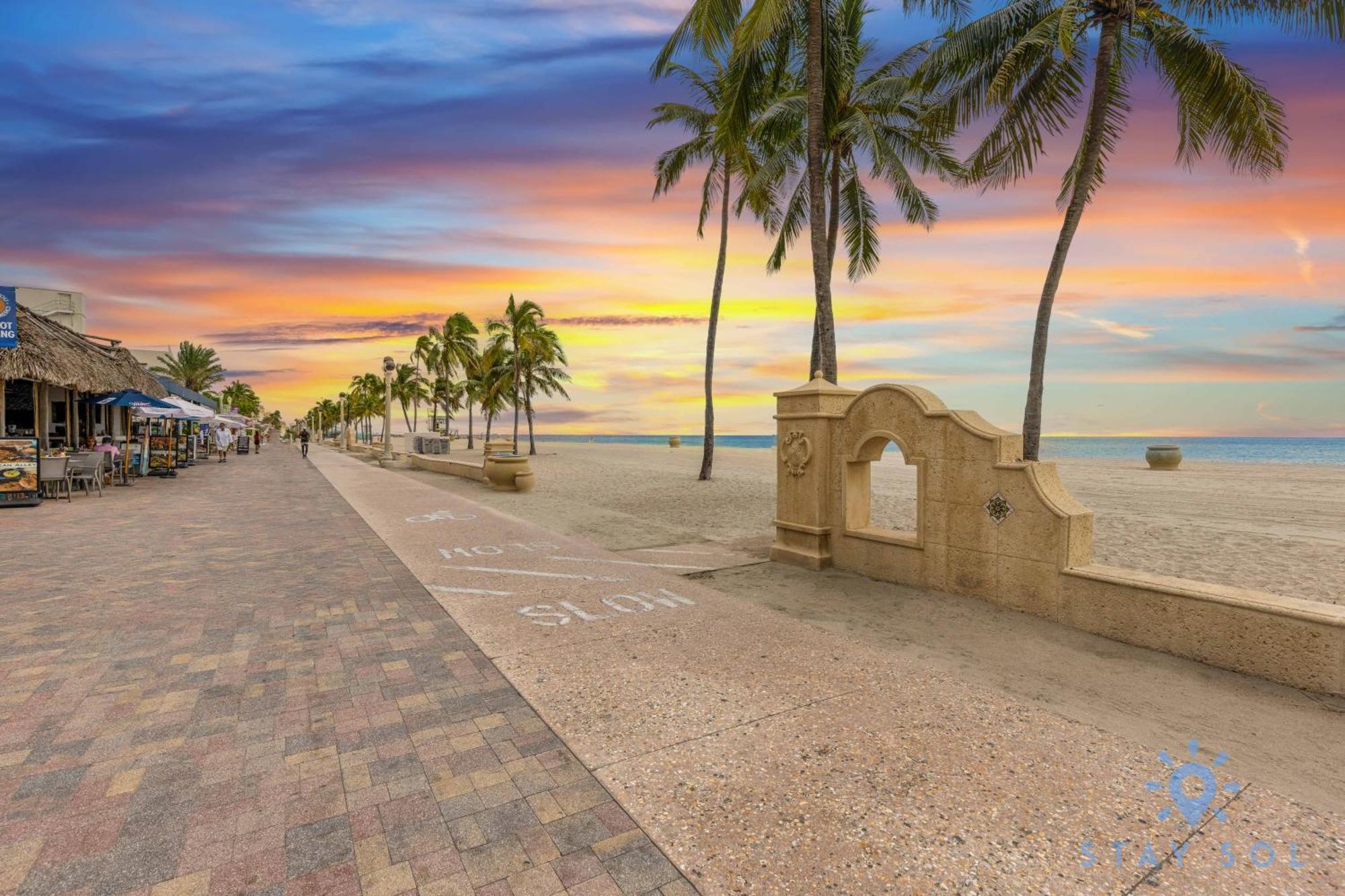 Costa Hollywood Beach ภายนอก รูปภาพ